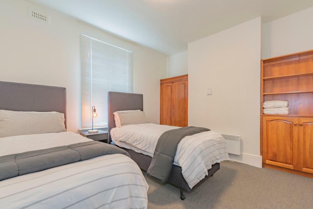 4 Bedroom House - Hobart Cbd - Free Parking - Free Wifi Exterior photo