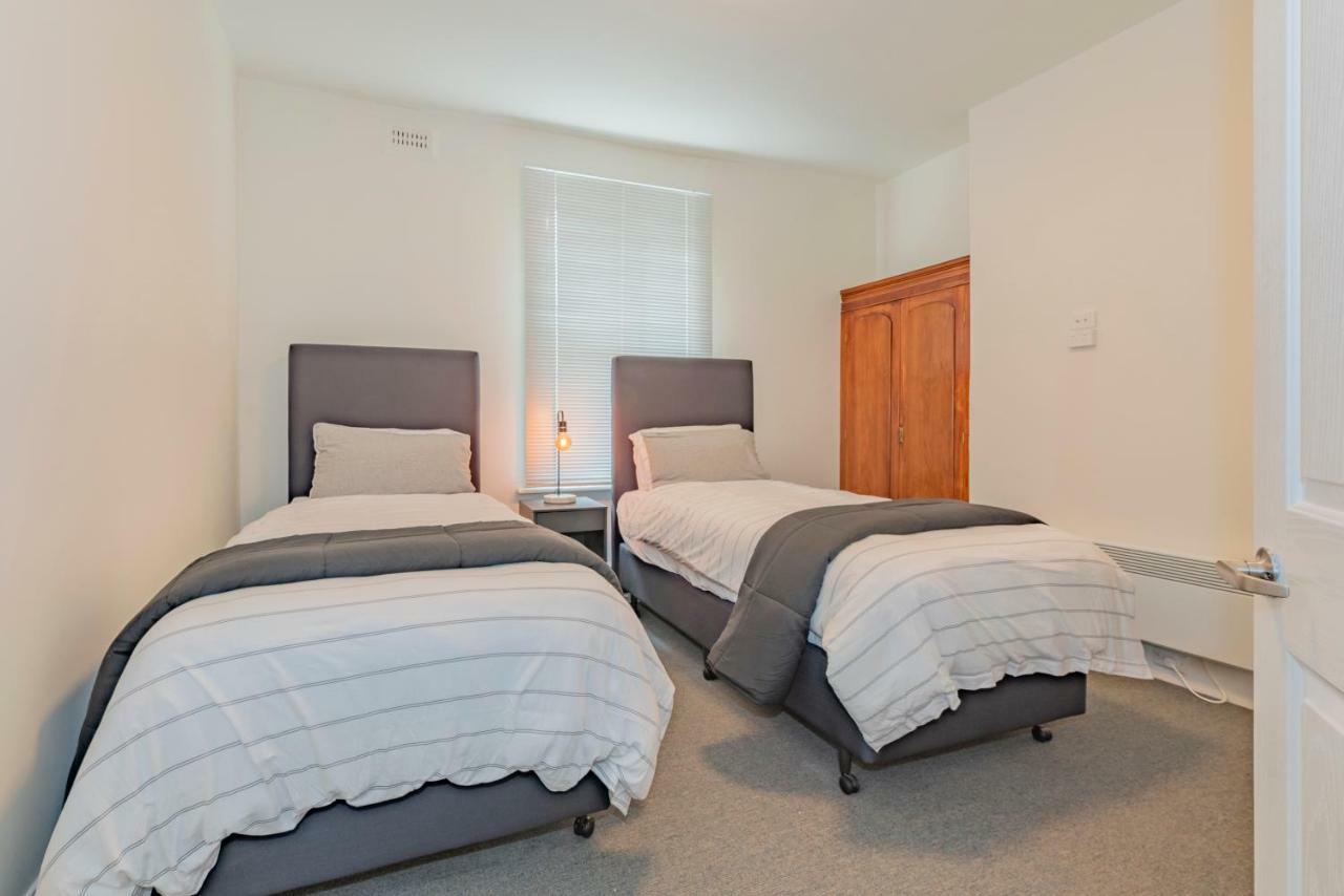 4 Bedroom House - Hobart Cbd - Free Parking - Free Wifi Exterior photo