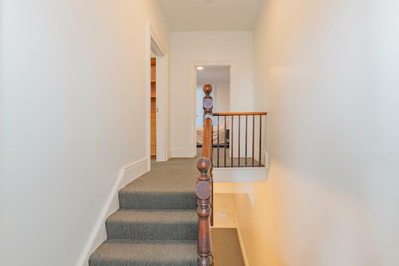 4 Bedroom House - Hobart Cbd - Free Parking - Free Wifi Exterior photo