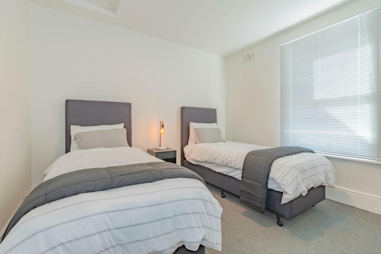4 Bedroom House - Hobart Cbd - Free Parking - Free Wifi Exterior photo